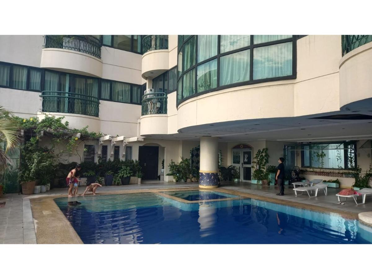 Capital O 914 Makati Palace Hotel Makati City Exteriör bild